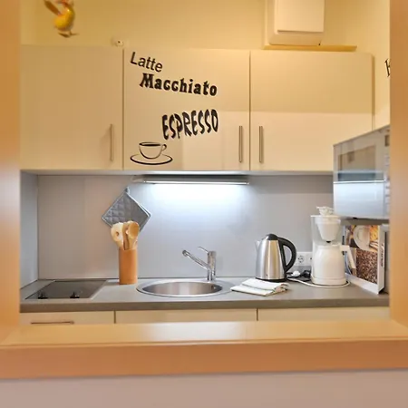 - Strahlender Mond Apartamento